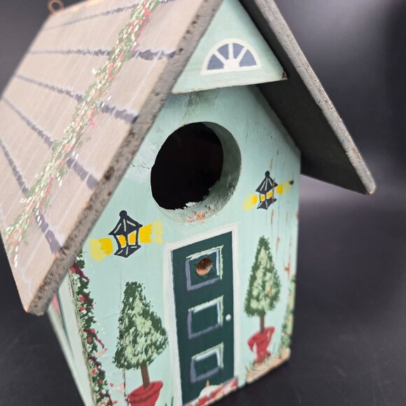 Vintage Birdhouse Green Hand-Painted Wooden Cottage Chimney Windows CM2034 - Picture 3 of 13